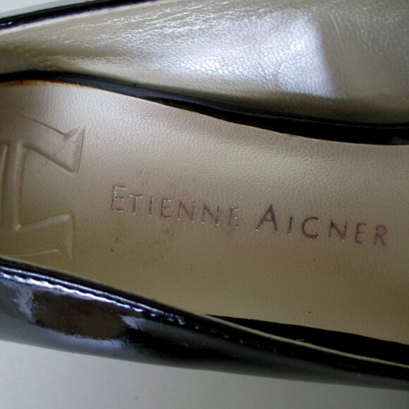 Etienne Aigner "Drew" Womens Faux Black Patent Leather Pump w/3" Heel - Size 7W - Picture 5 of 10